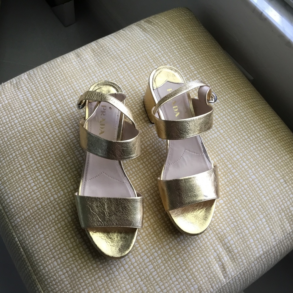Prada Gold Shoes 39